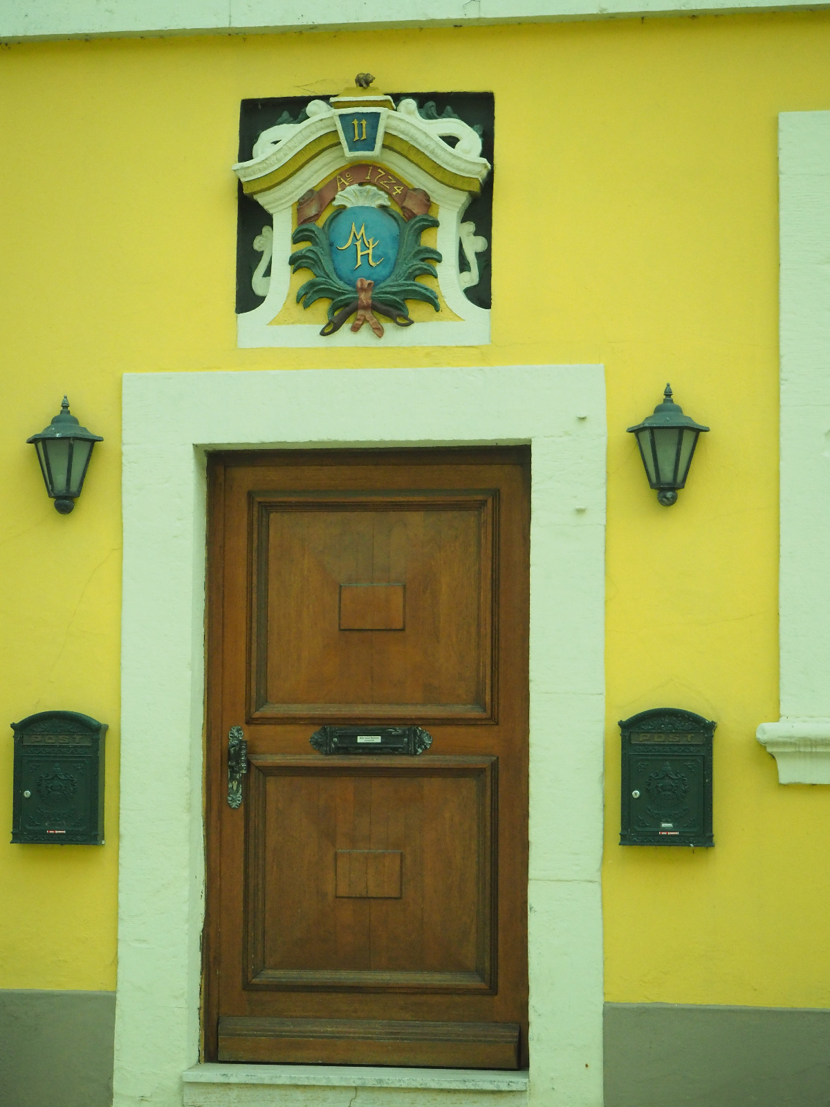 Mein Haus - Meine Initialen...